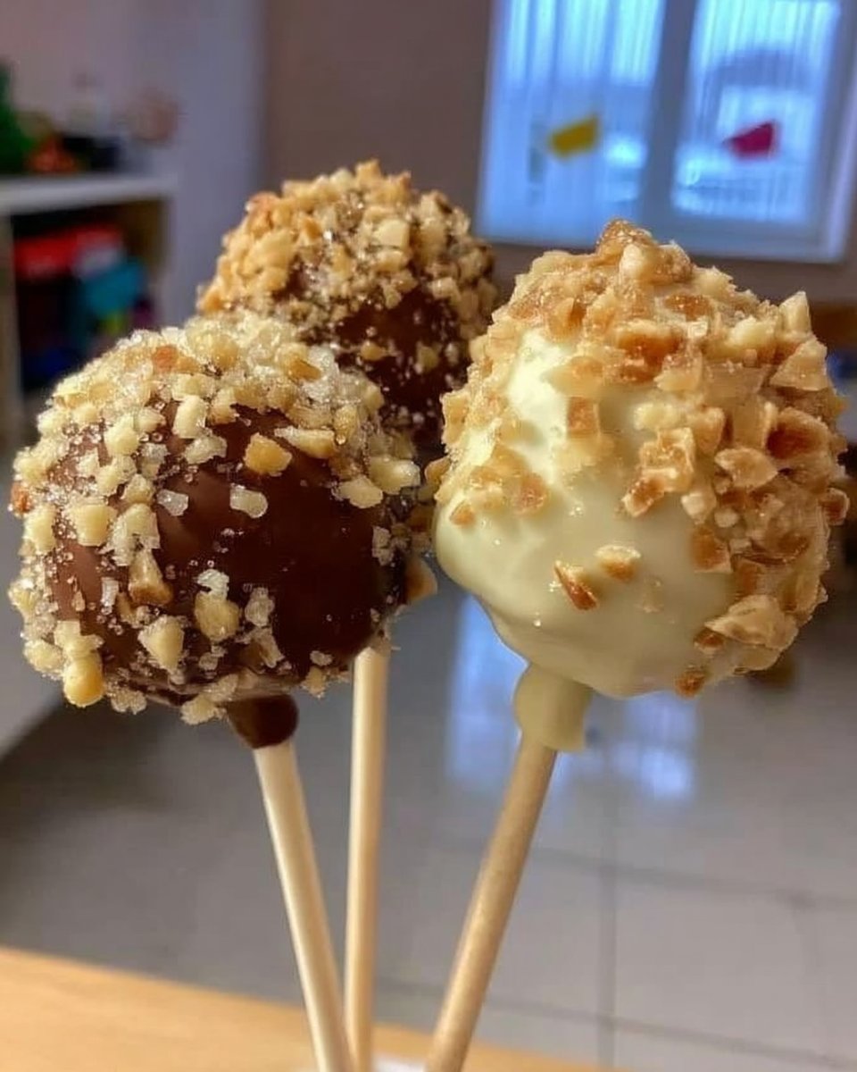 Finished push pop cakes with coconut and chocolate chip toppings